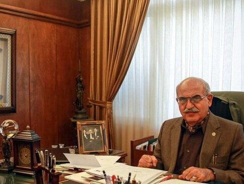 بهمن کشاورز به کرامت انسان اعتقاد راسخ داشت بهمن کشاورز به کرامت انسان اعتقاد پایدار داشت