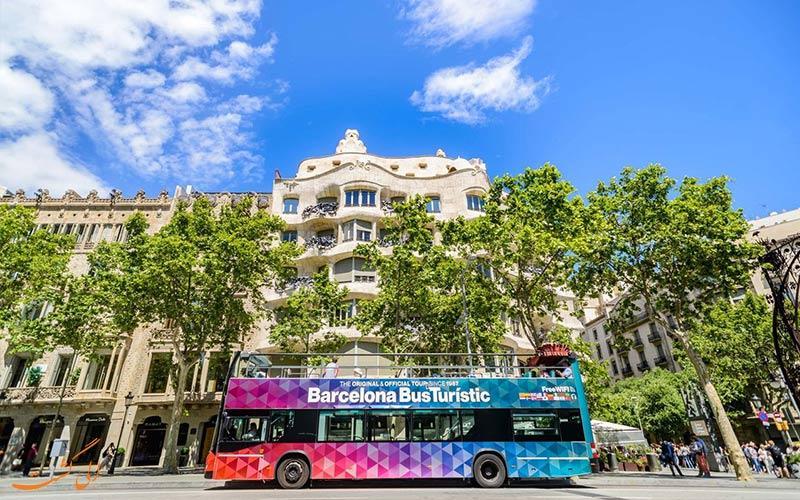 راهنمای تور اتوبوسی هاپ آن هاپ آف بارسلونا اسپانیا