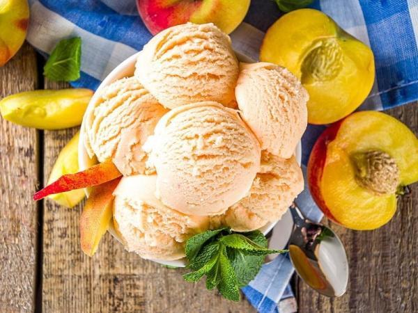 4 مدل طرز تهیه بستنی هلویی رژیمی بدون شکر و سالم